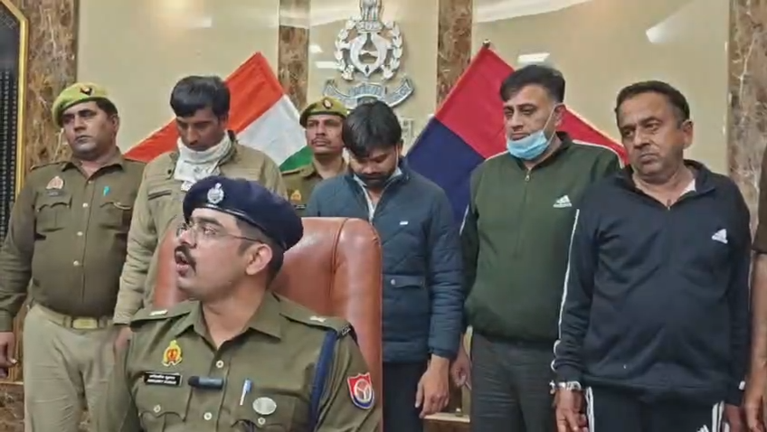मेरठ सरधना व स्वाट टीम ने फर्जी तरीके से पैसे हड़पने वाले गिरहो का पर्दाफाश